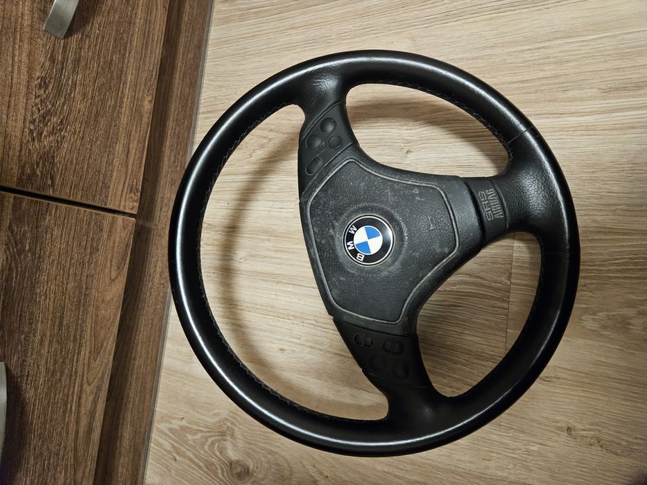 волан BMW e46 перфектен