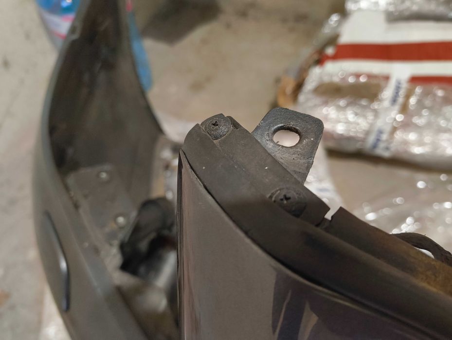 Предна Броня Тойота Авенсис 2006 Т25 (Toyota Avensis) на части