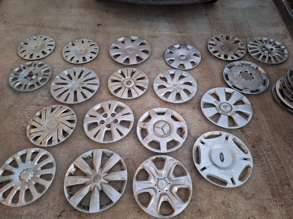 Оригинални тасове на бройка