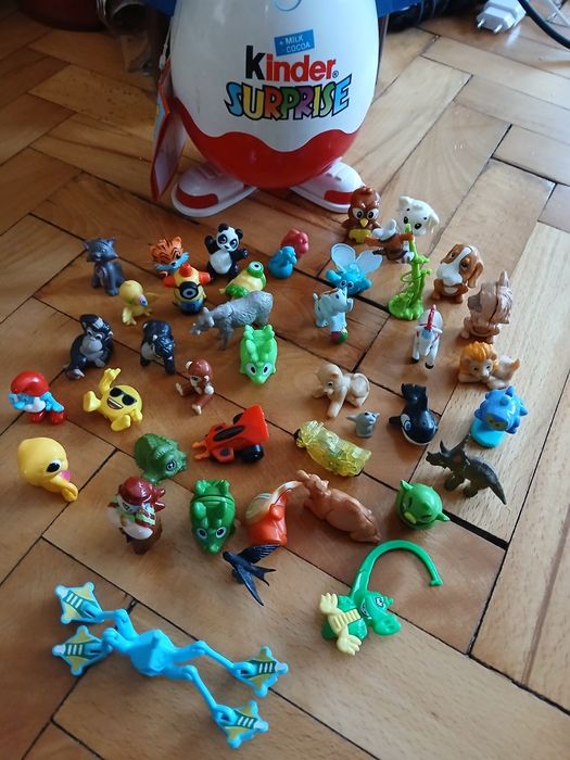 Играчки от шоколадови яйца