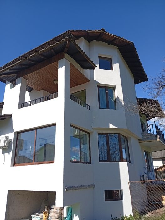 къща в с. Орешак