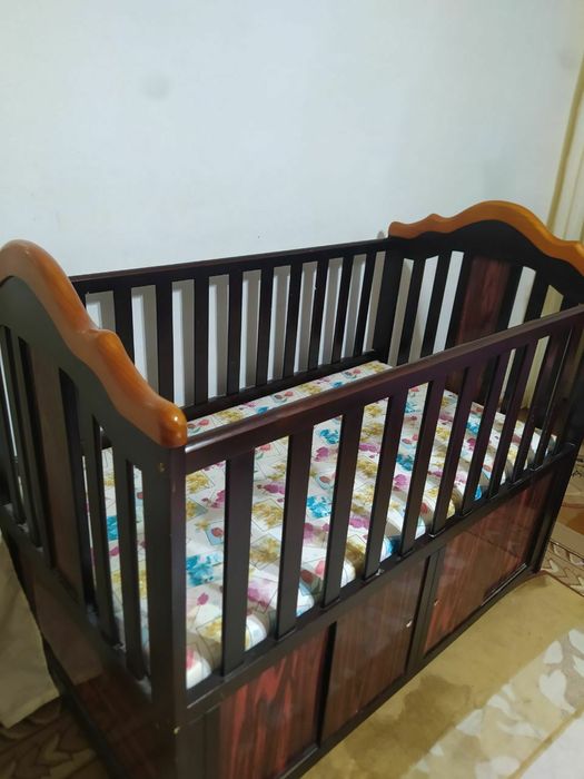 Кроватка детская 1 млн Бухара