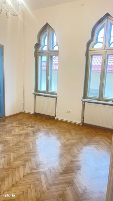 Spațiu Comercial // Birouri, 4 camere, ultracentral, Ploiesti