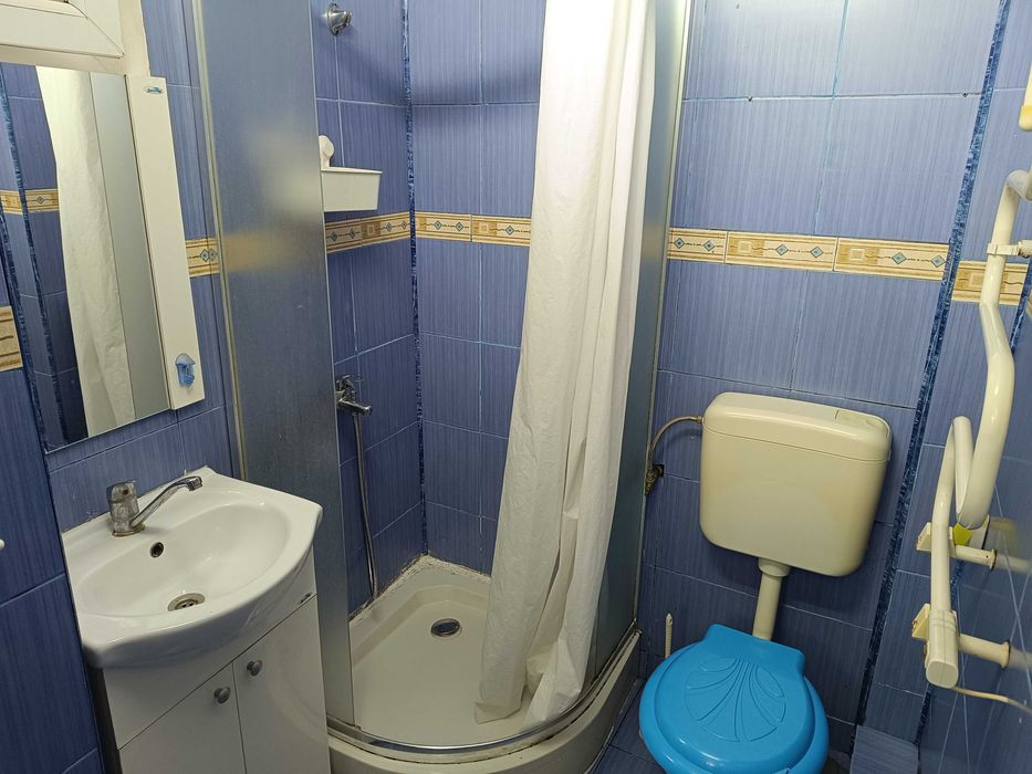 Proprietar inchiriez garsoniera la statia de metrou Grivita