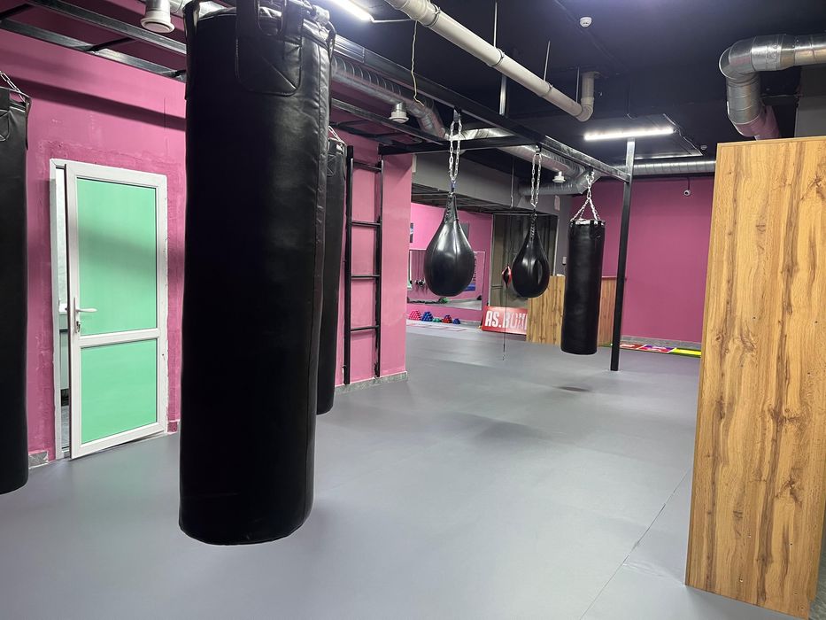 Записываемся на бокс ! Стань сильнее