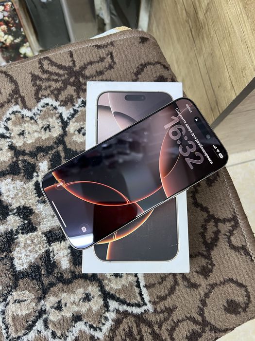 IPhone 16 Pro Max 256G Desert  idealni sastayana