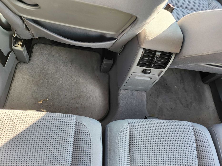 VW Touran град София