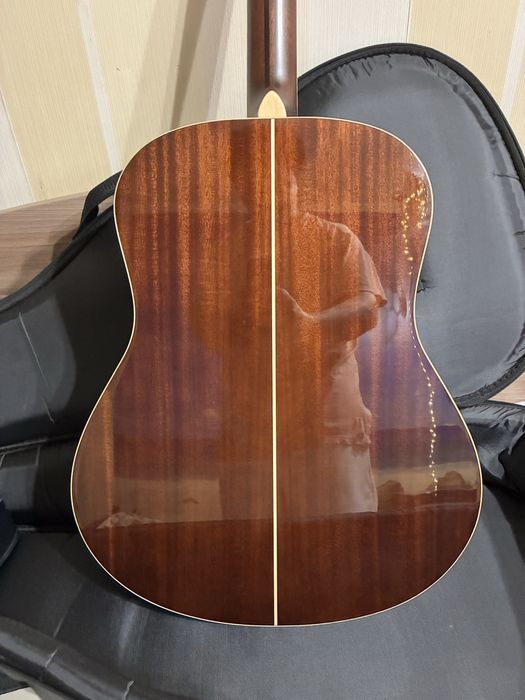 Yamaha LL16M электроакустическая гитара