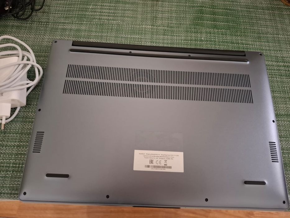 Продам Huawei matebook