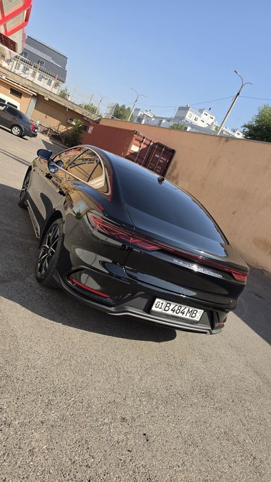 BYD han 3,9 awd dual mator