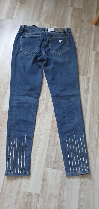 Blugi Guess, marimea 28 (M), noi