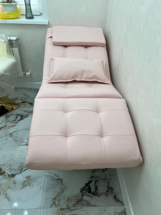 Кушетка лэшмекера