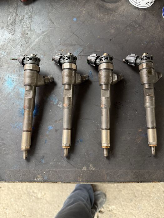 Injector,set injectoare renault1.5 dci\euro 5\bosch\cod 0445110485