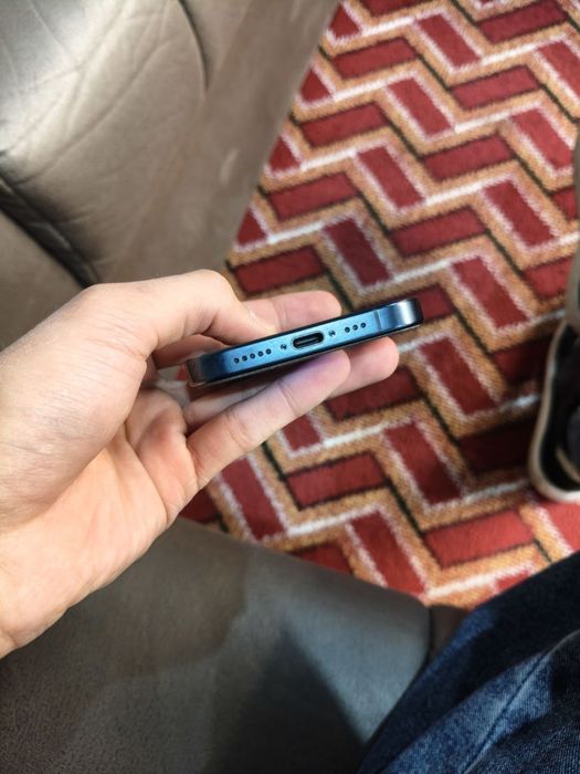 Iphone 15 про 256 памит