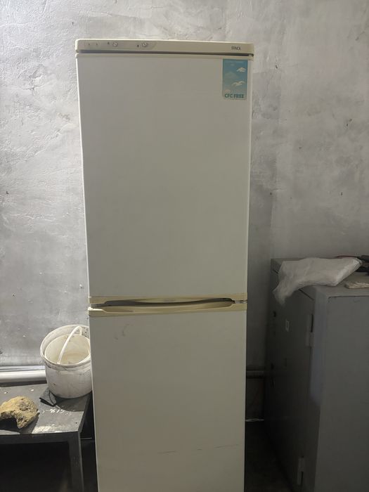Продам холодильник