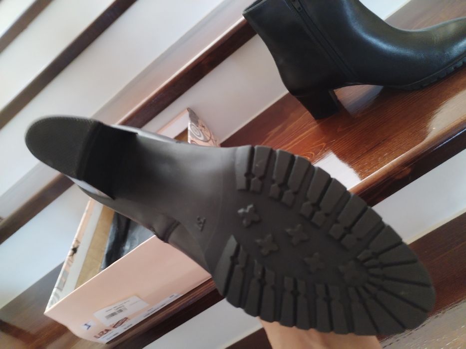 Женская обувь полусапожки