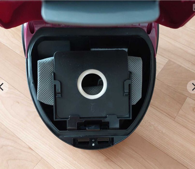 Прахосмукачка Cleanmaxx