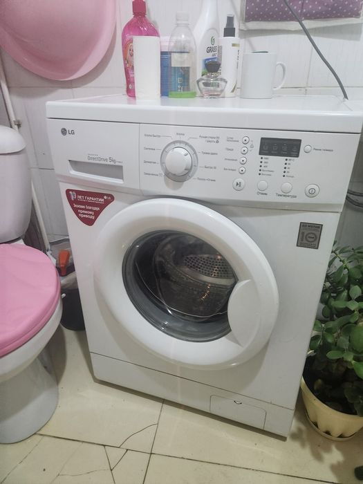 Продам стиральную машинку LG