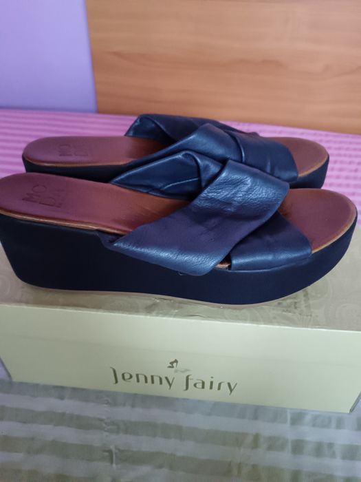 Vând Papuci Damă cu Platforma Piele Naturală Italia Mărimea 38