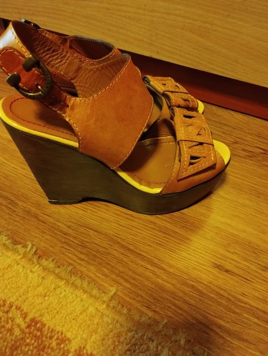 Страхотни маркови сандали Miss sixty