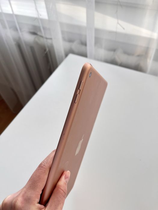Aipad 6 золотой