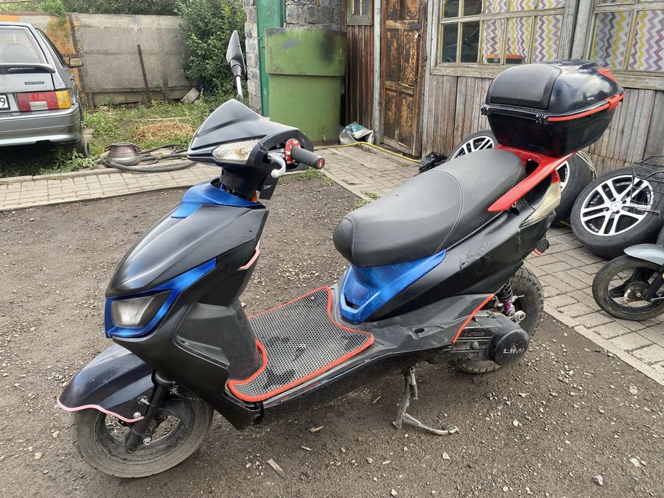 Продам мопед м8 150куб