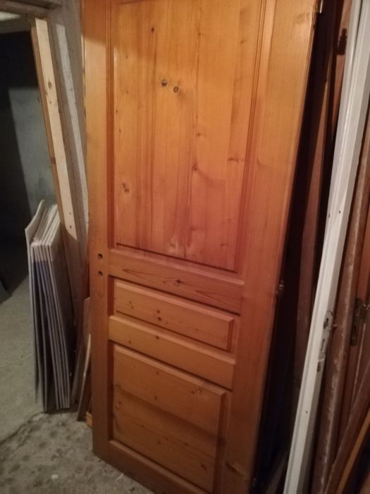 Дървени врати с каси