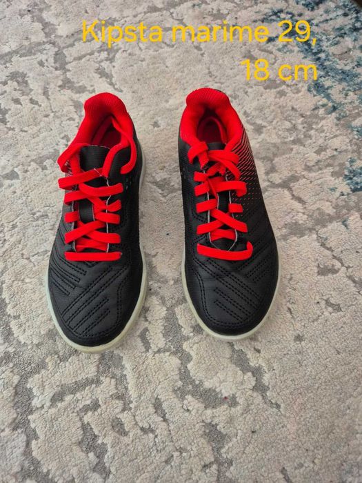 Adidasi sport Kipsta noi marimea 29