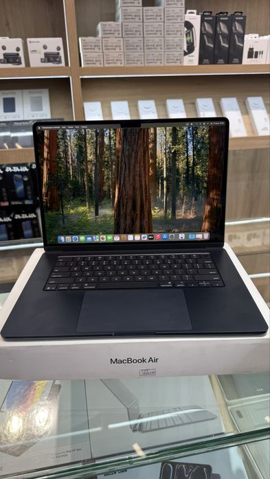 MacBook Air M4 15” 24/512GB