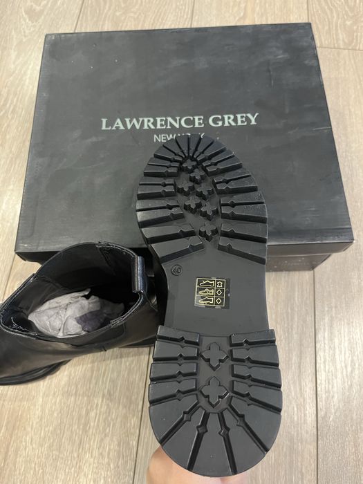 Ghete Lawrence Grey
