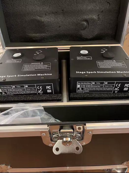 Aparate Sparkular pentru efecte de scene (scantei reci)