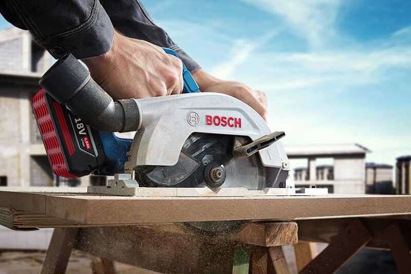Акумулаторен циркуляр BOSCH GKS 185-LI SOLO, 18 V