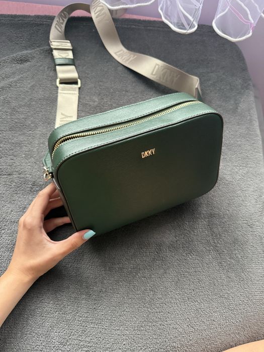 DKNY Дамска чанта