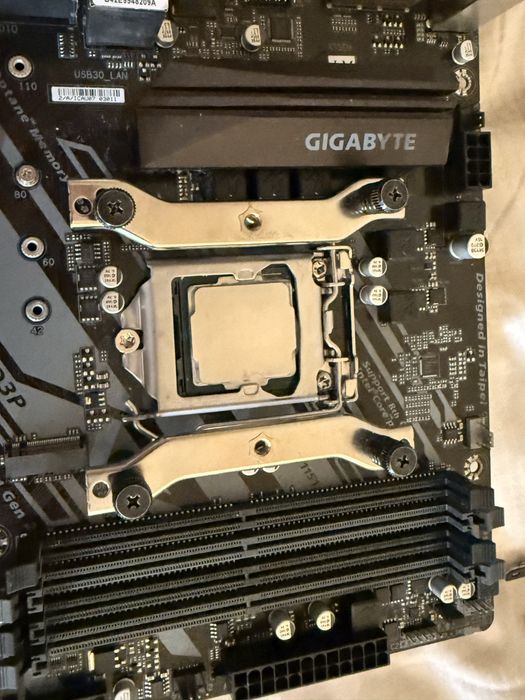 Kit Upgrade Intel - Placă de bază B360 + Procesor i5-9400F + Cooler (Socket 1151)