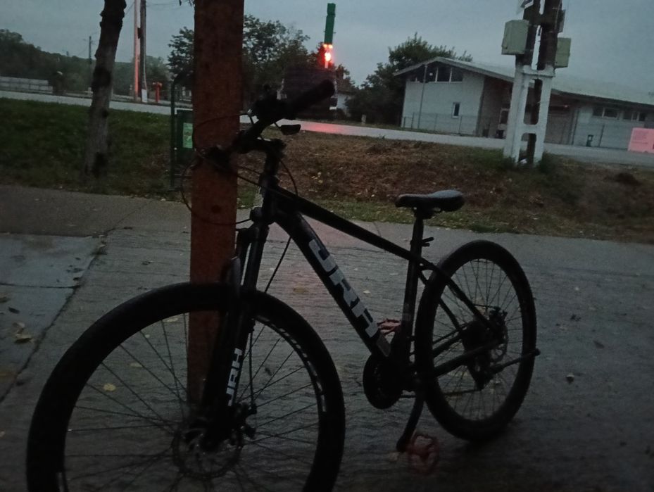 bicicleta de vanzare 850 lei sau dau schimb pentru full sau electr sct