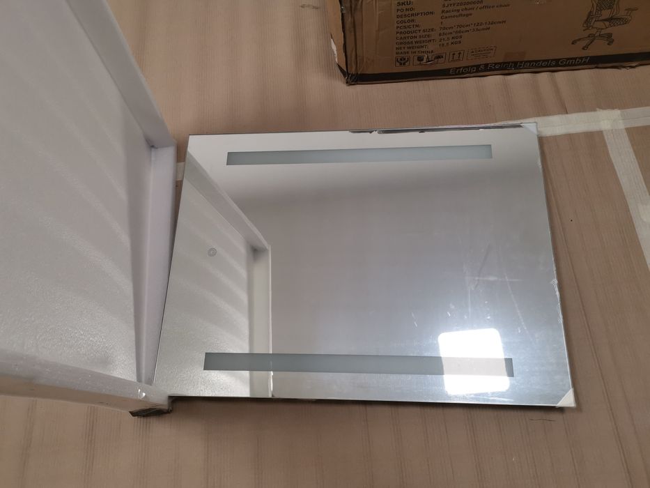 Огледало за баня 80×60 см. с нагревател и bluetooth колонки