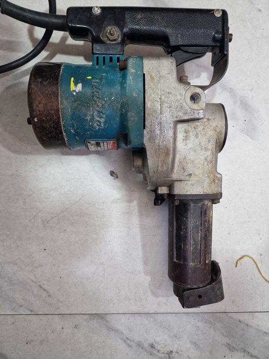 Къртач Makita HR 3850
