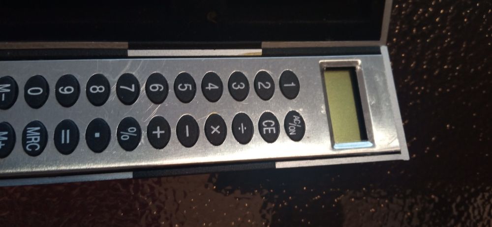 калкулатор с химикалка