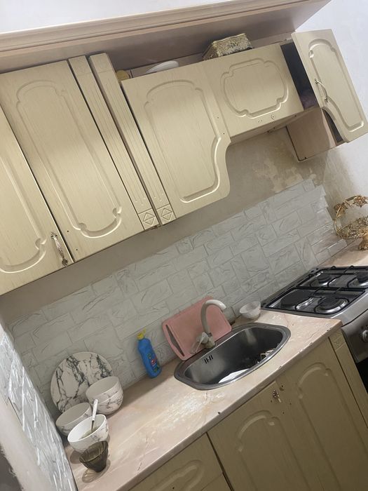 Продам кухонный гарнитур