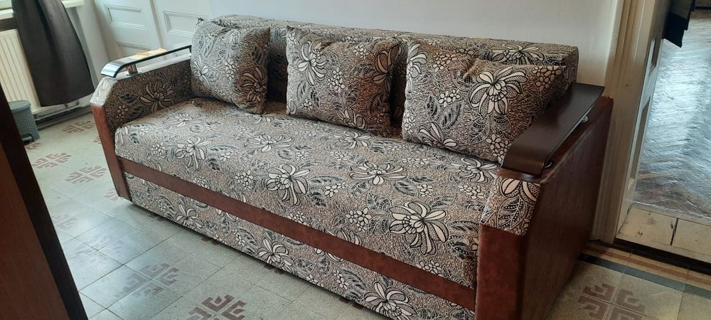 Canapea extensibila
