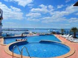 Aпартамент на първа линия на плажа в Свети Влас