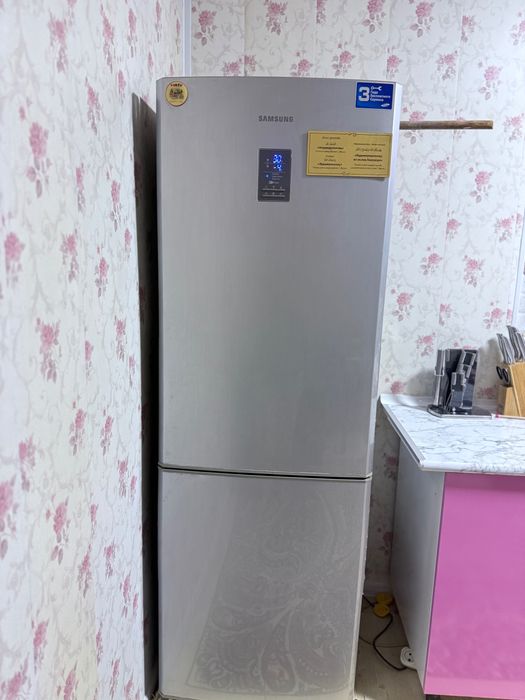 Samsung xolodilnik sotiladi!!!