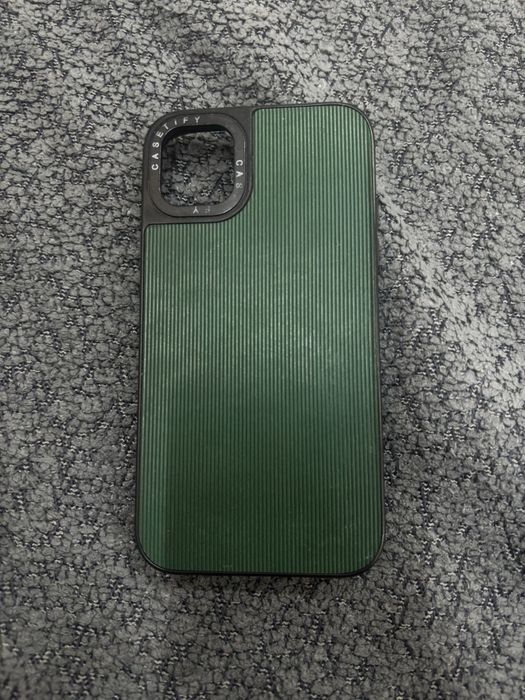 Продам чехол на iPhone 11