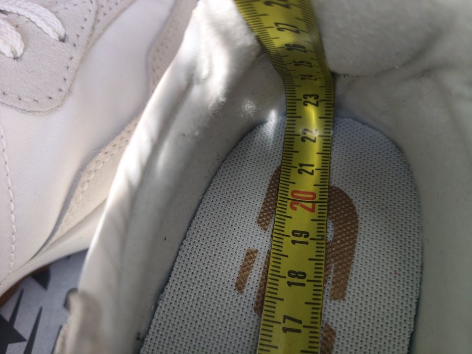 New Balance 327 sneakers offWhite cu model leopard mărimea 36.5 noi originali