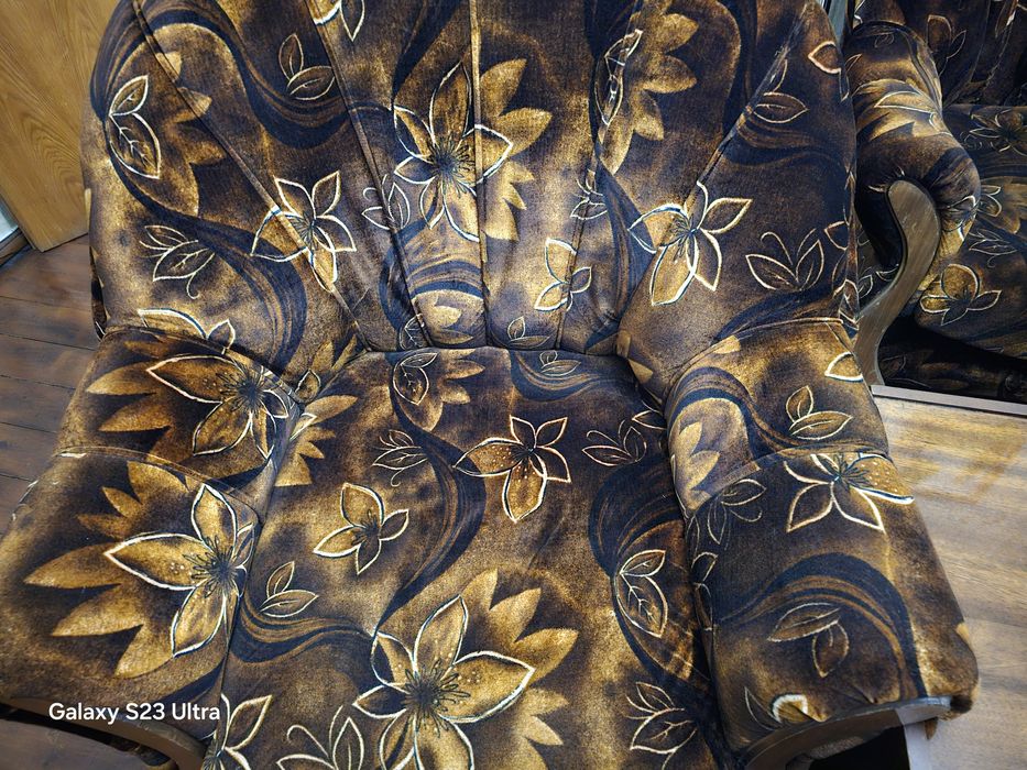 Продавам холна гарнитура