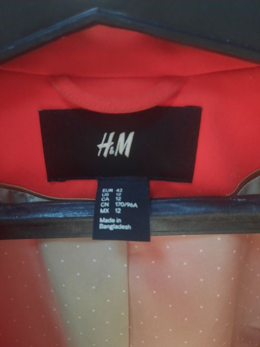 Женский красивый пиджак