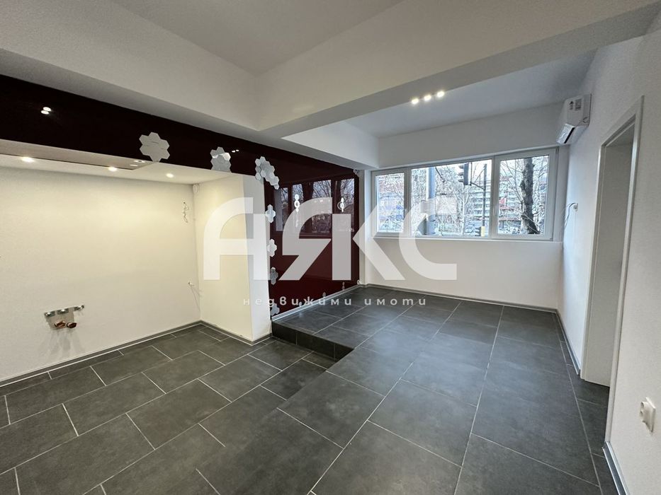 Офис под наем в Центъра