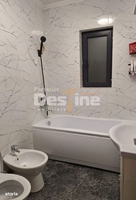Casa LUNCA CETĂȚUII, 3 camere, decomandat, mansarda + parcare