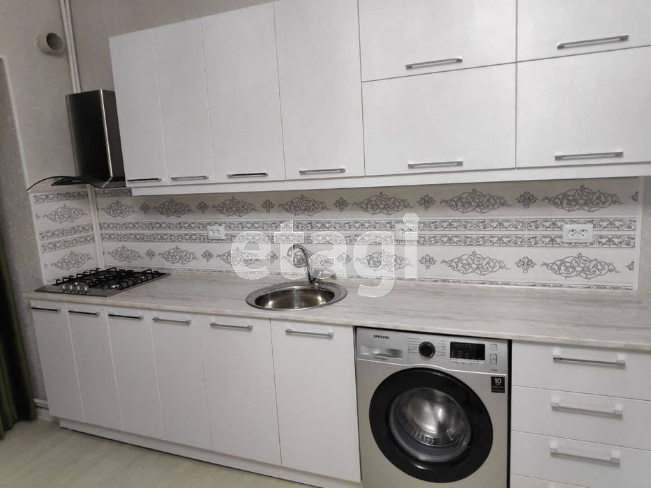 Drujbada 3xonali kvartira arendaga beriladi