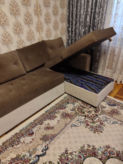 Продается  диван